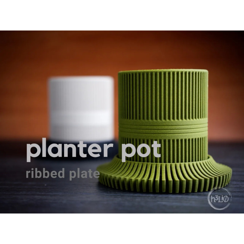 Ribbed Planter with Drainage Plate